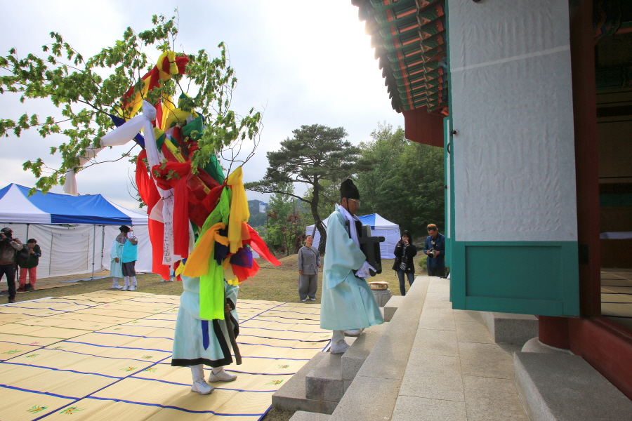 크기변환_강릉단오제 _봉안제001.jpg